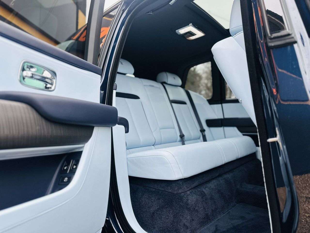 null ROLLS-ROYCE CULLINAN SERIES II null ROLLS-ROYCE CULLINAN SERIES II