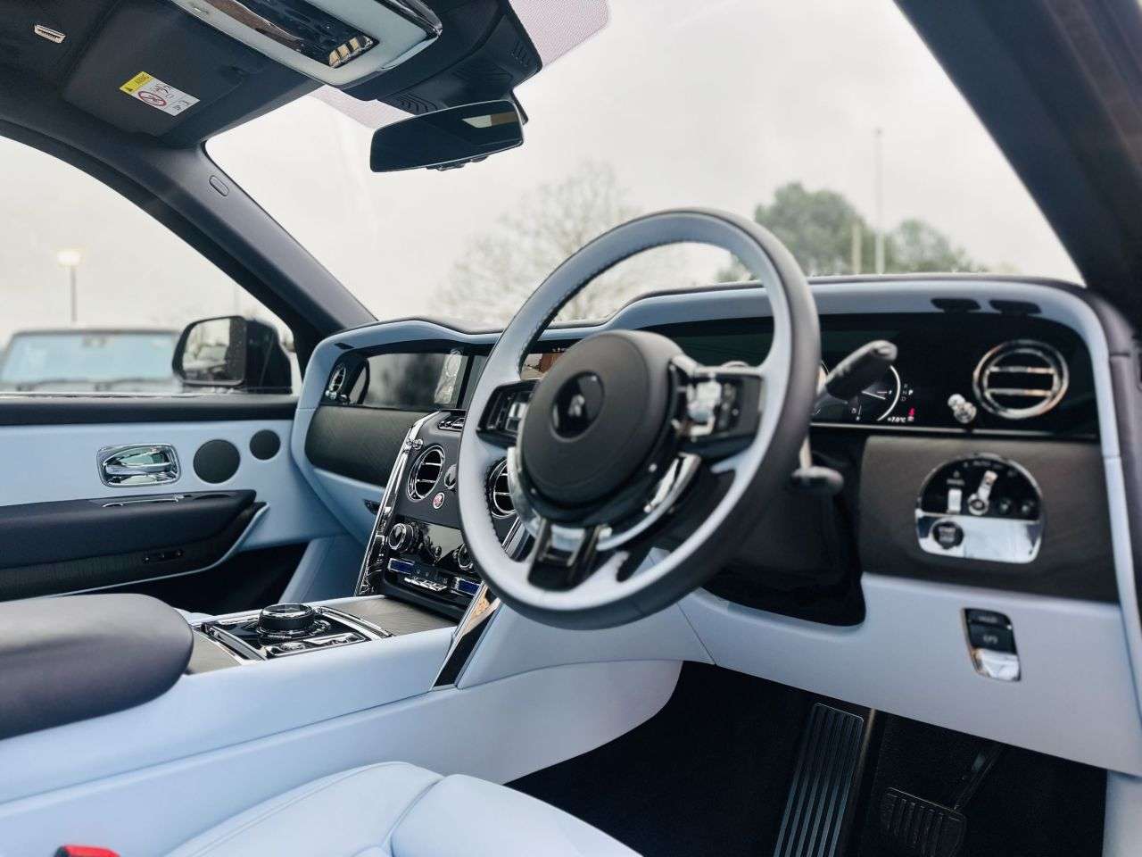 null ROLLS-ROYCE CULLINAN SERIES II null ROLLS-ROYCE CULLINAN SERIES II