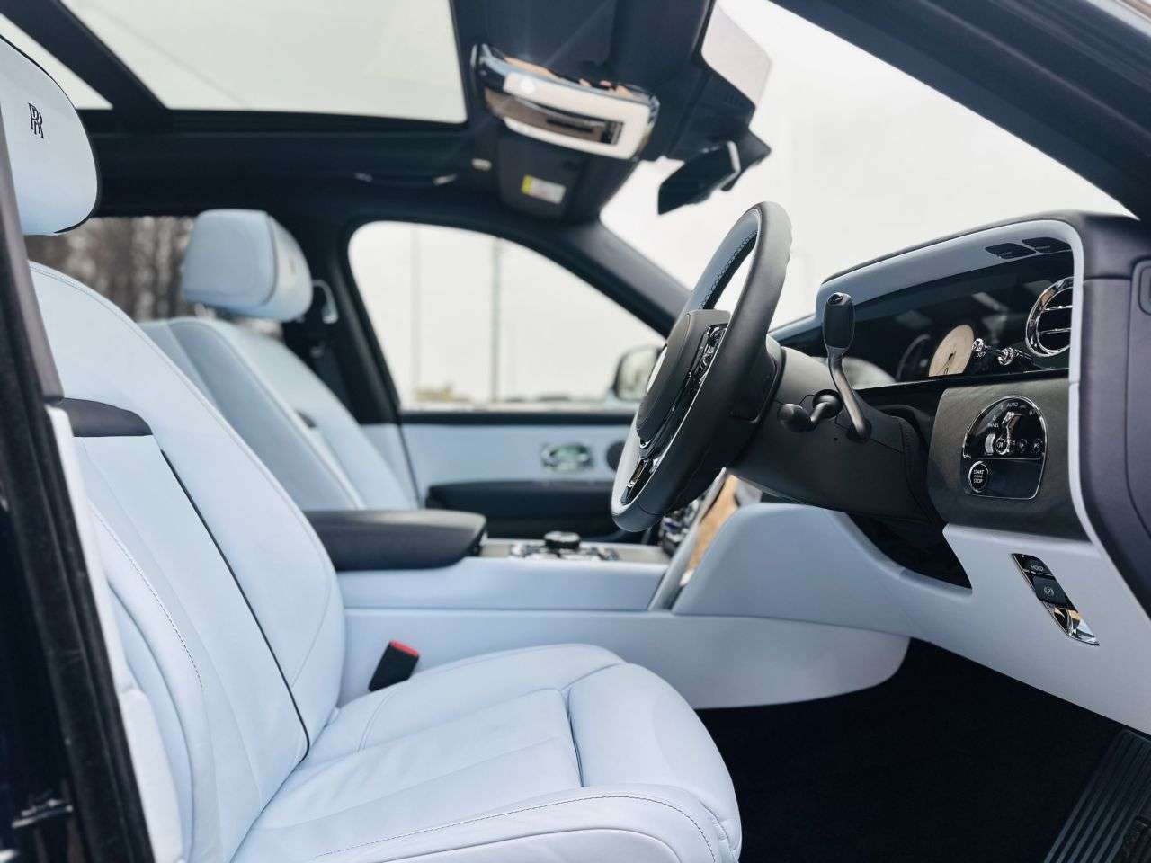 null ROLLS-ROYCE CULLINAN SERIES II null ROLLS-ROYCE CULLINAN SERIES II