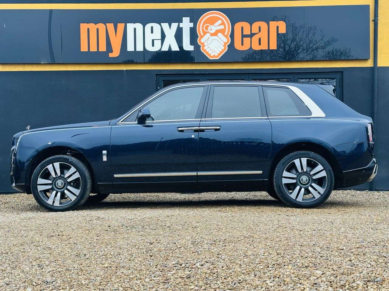 null ROLLS-ROYCE CULLINAN SERIES II null ROLLS-ROYCE CULLINAN SERIES II