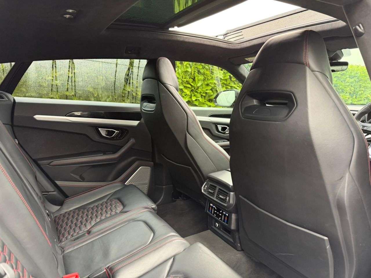 2021 LAMBORGHINI URUS 2021 LAMBORGHINI URUS