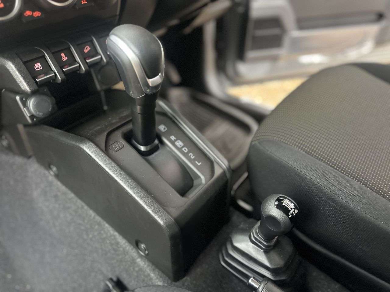 2025 SUZUKI JIMNY 2025 SUZUKI JIMNY