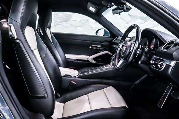 2017 PORSCHE 718 CAYMAN 2017 PORSCHE 718 CAYMAN