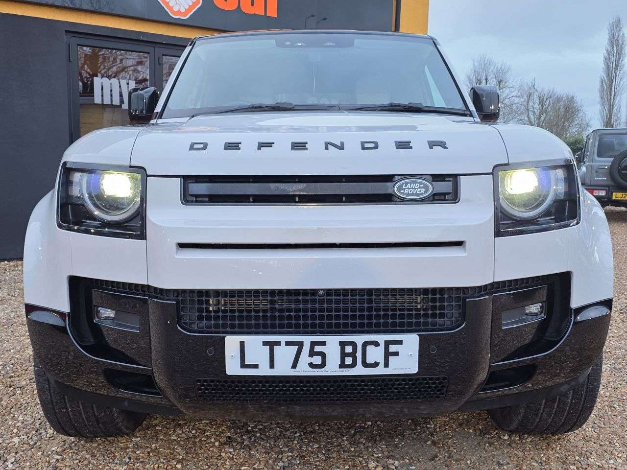 2025 LAND ROVER DEFENDER 2025 LAND ROVER DEFENDER