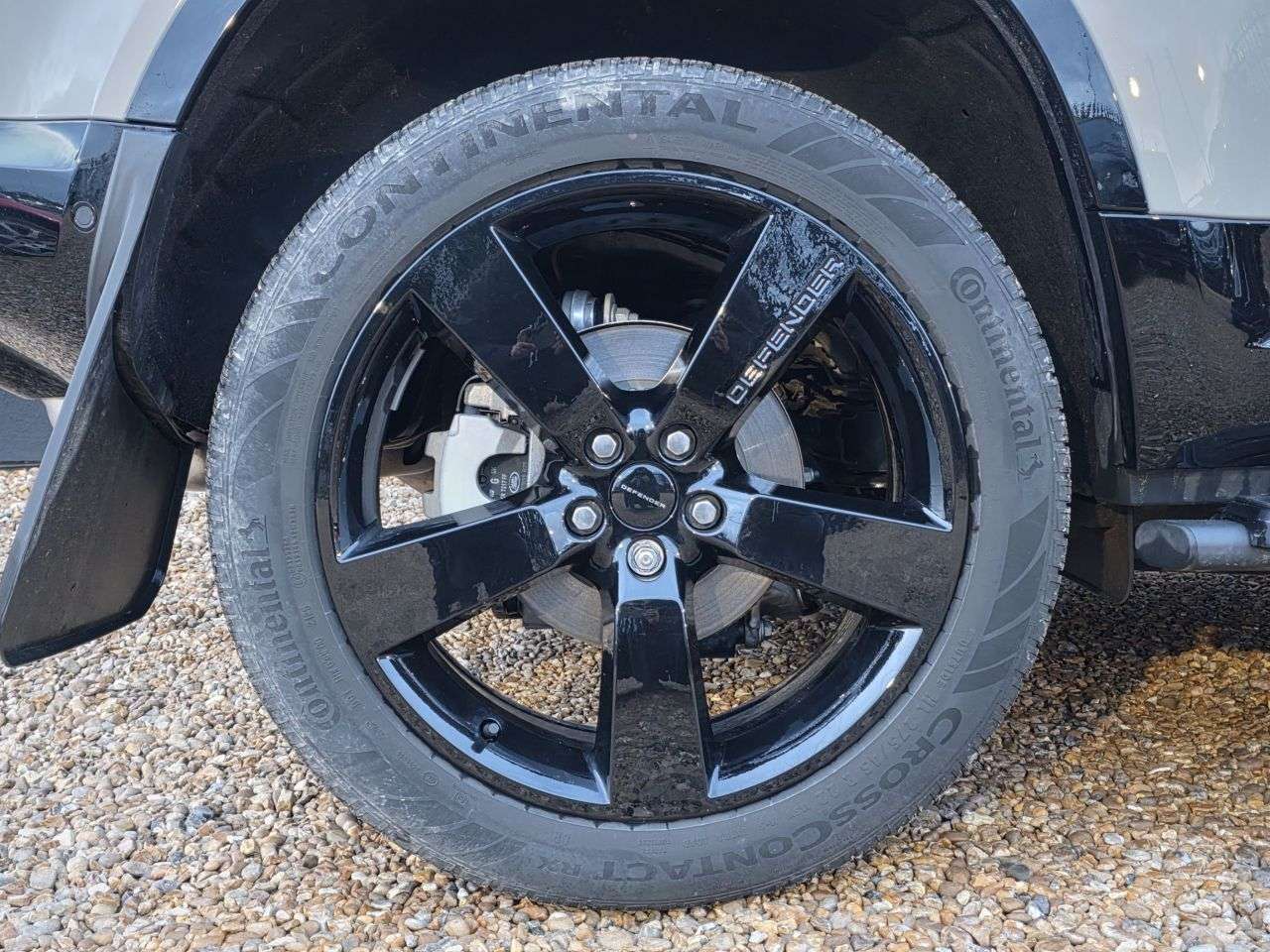 2025 LAND ROVER DEFENDER 2025 LAND ROVER DEFENDER