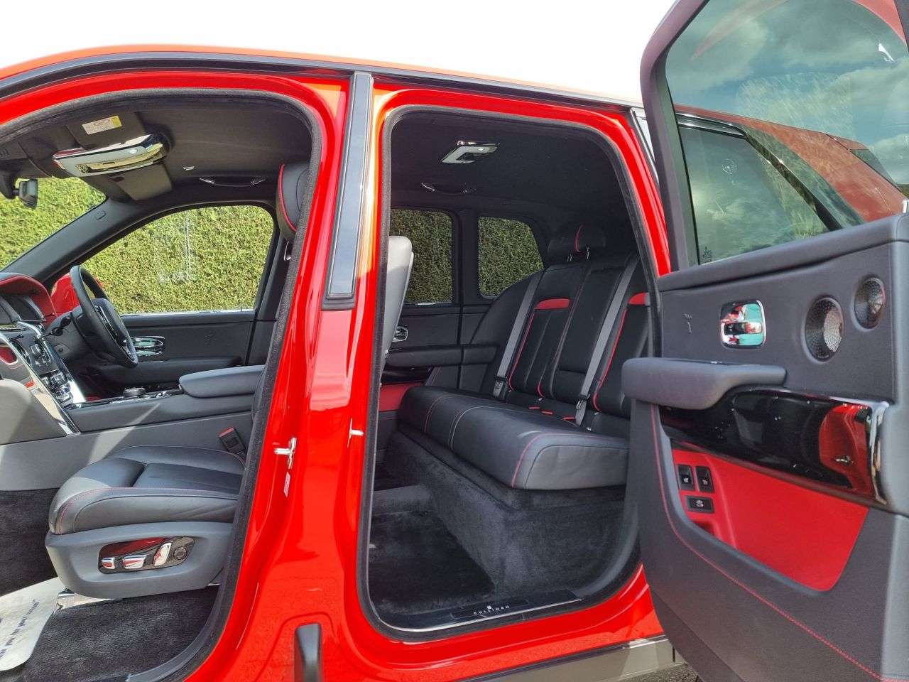 2022 ROLLS-ROYCE CULLINAN 2022 ROLLS-ROYCE CULLINAN