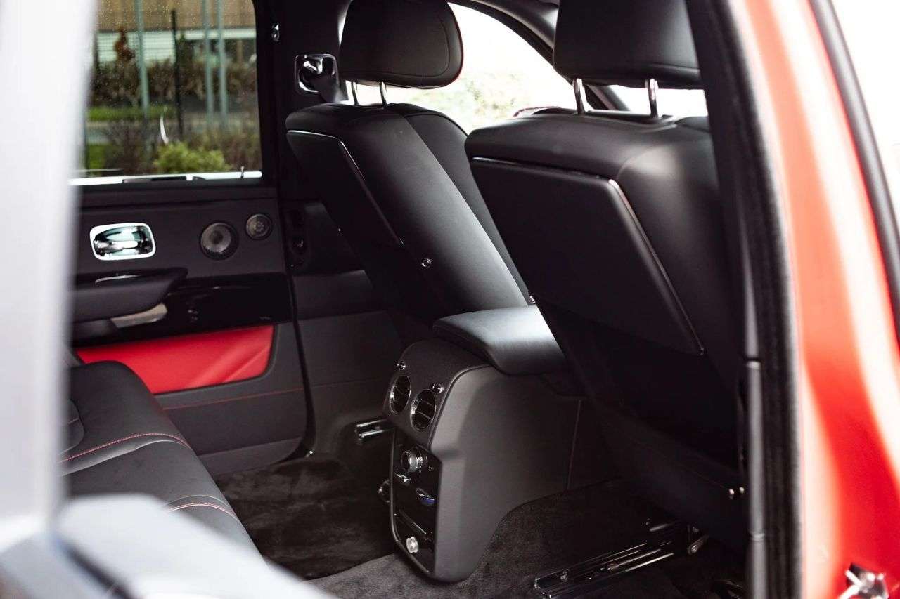 2022 ROLLS-ROYCE CULLINAN 2022 ROLLS-ROYCE CULLINAN