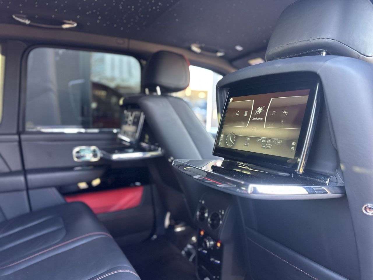 2022 ROLLS-ROYCE CULLINAN 2022 ROLLS-ROYCE CULLINAN