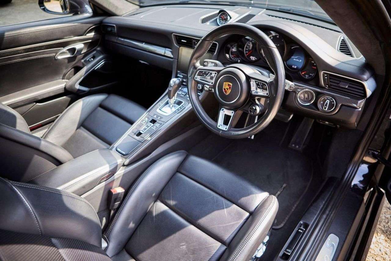 2016 PORSCHE 911 2016 PORSCHE 911