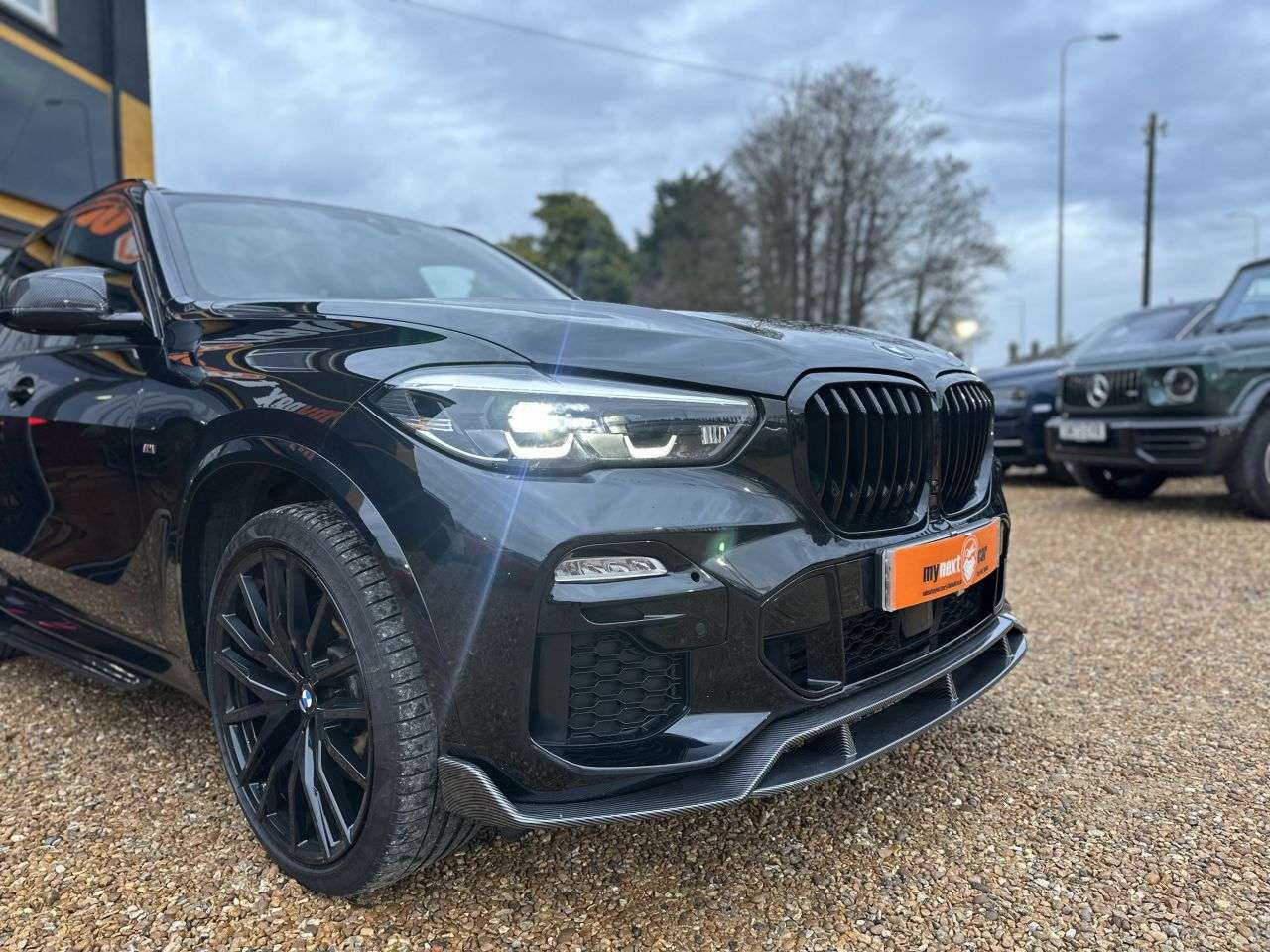 A 0 BMW X5 3.0 30d MHT M Sport SUV 5dr Diesel Hybrid Auto xDrive Euro 6 (s/s) (286 ps) A 0 BMW X5 3.0 30d MHT M Sport SUV 5dr Diesel Hybrid Auto xDrive Euro 6 (s/s) (286 ps)