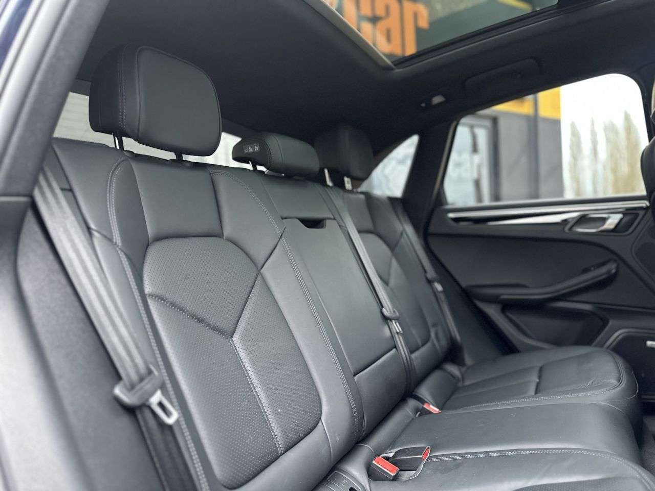 2022 PORSCHE MACAN 2022 PORSCHE MACAN