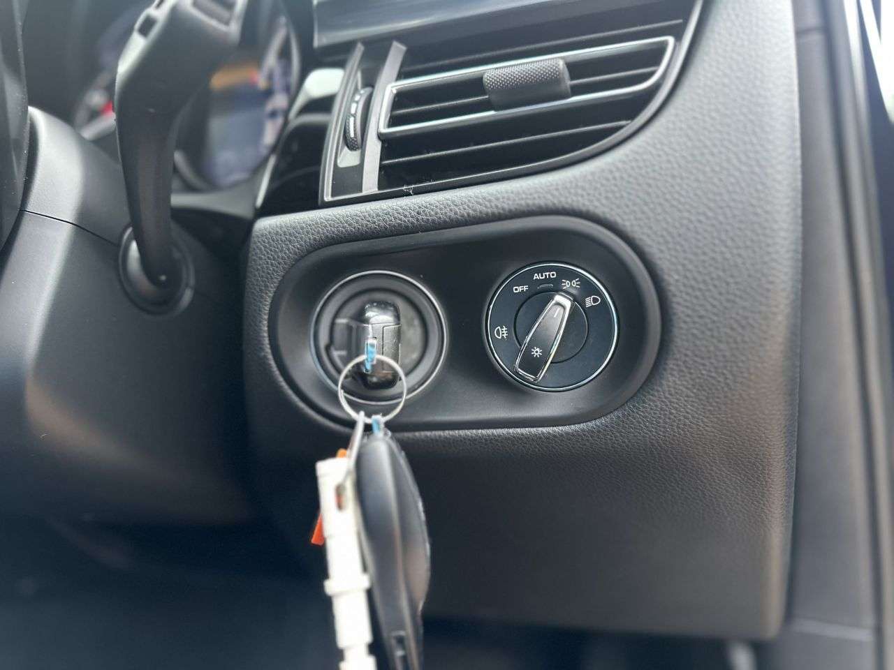 2022 PORSCHE MACAN 2022 PORSCHE MACAN