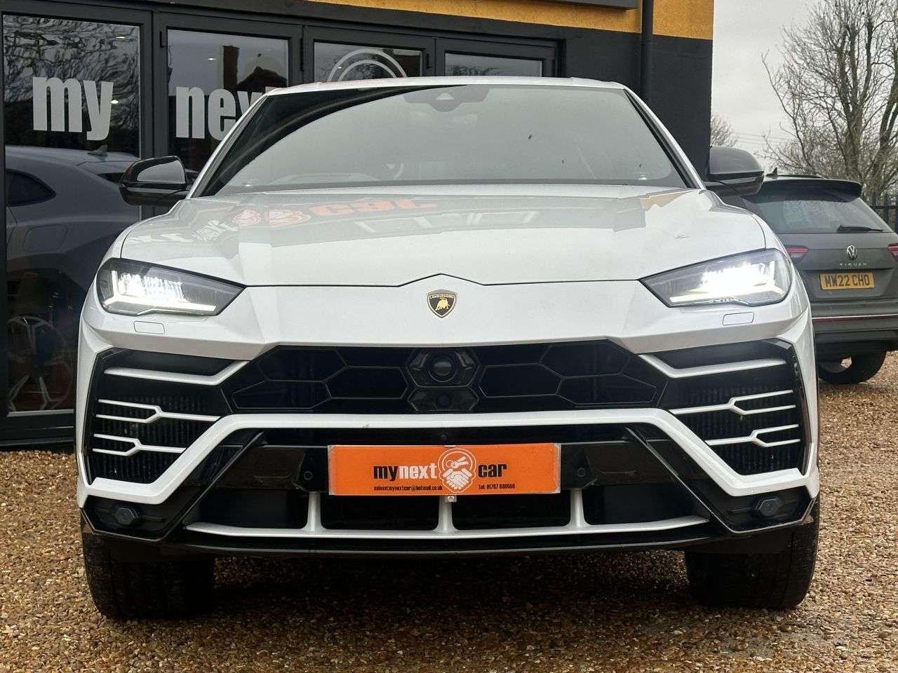 A 2018 LAMBORGHINI URUS 4.0 V8 BiTurbo SUV 5dr Petrol Auto 4WD Euro 6 (650 ps) CARBON EXTERIOR + PA A 2018 LAMBORGHINI URUS 4.0 V8 BiTurbo SUV 5dr Petrol Auto 4WD Euro 6 (650 ps) CARBON EXTERIOR + PA