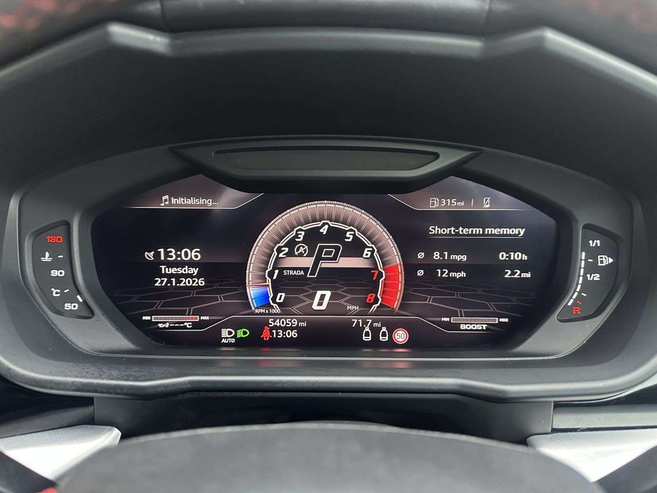 2018 LAMBORGHINI URUS 2018 LAMBORGHINI URUS