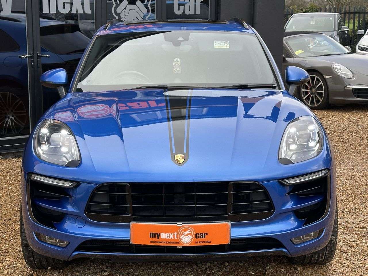 A 2017 PORSCHE MACAN 3.0 TD V6 S SUV 5dr Diesel PDK 4WD Euro 6 (s/s) (258 ps) * DELIVERY AVAILAB A 2017 PORSCHE MACAN 3.0 TD V6 S SUV 5dr Diesel PDK 4WD Euro 6 (s/s) (258 ps) * DELIVERY AVAILAB