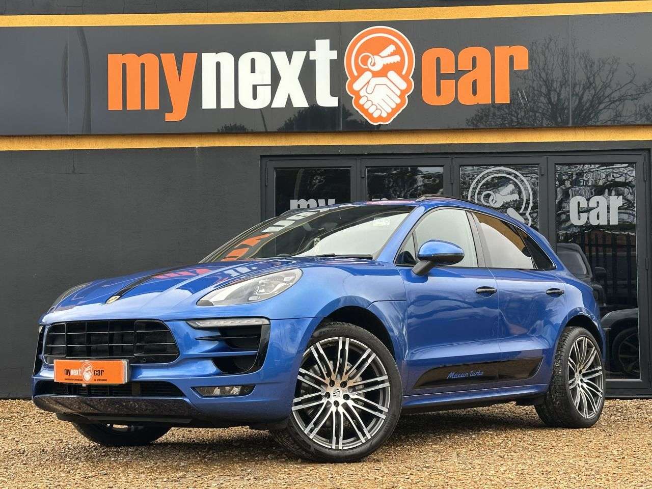 2017 PORSCHE MACAN 2017 PORSCHE MACAN