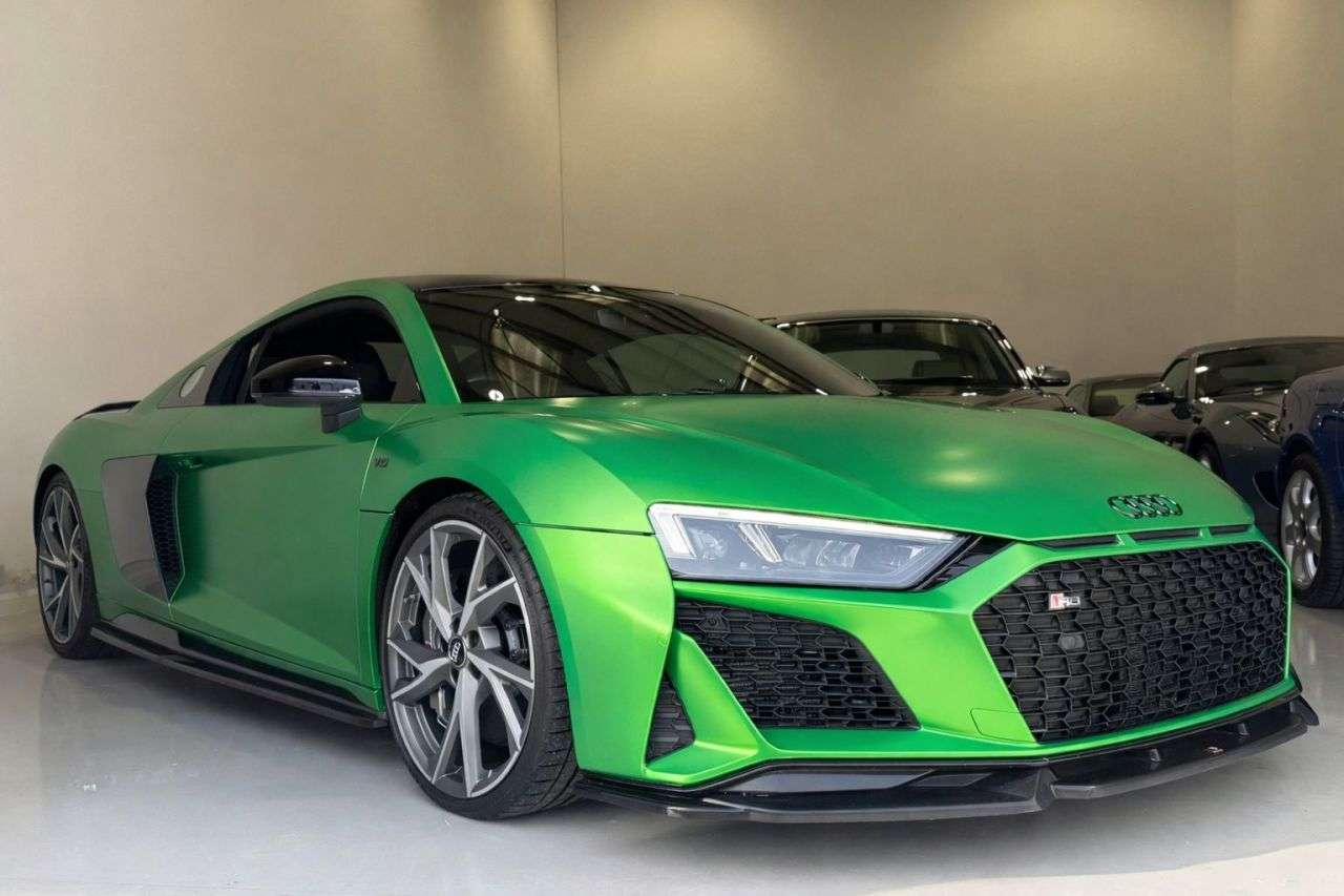 A 2020 AUDI R8 5.2 FSI V10 Performance Coupe 2dr Petrol S Tronic quattro Euro 6 (s/s) (620 A 2020 AUDI R8 5.2 FSI V10 Performance Coupe 2dr Petrol S Tronic quattro Euro 6 (s/s) (620