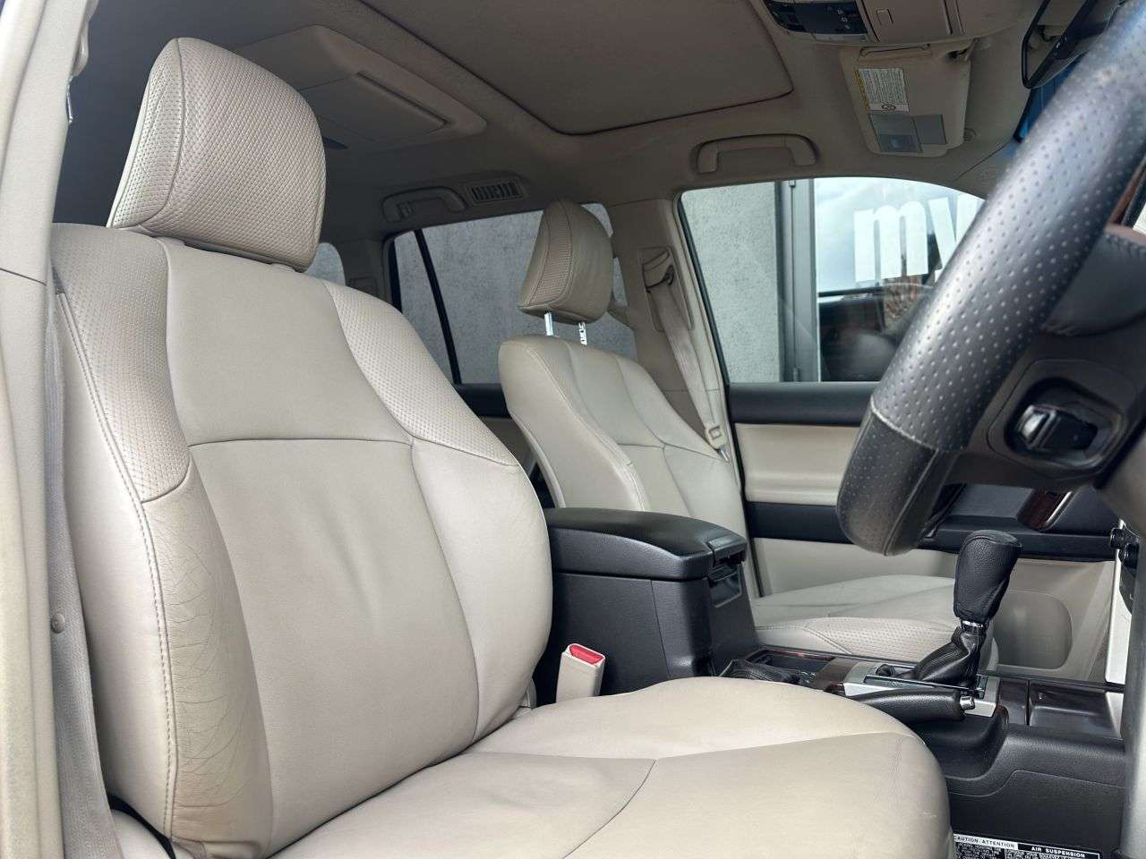 2010 TOYOTA LAND CRUISER 2010 TOYOTA LAND CRUISER