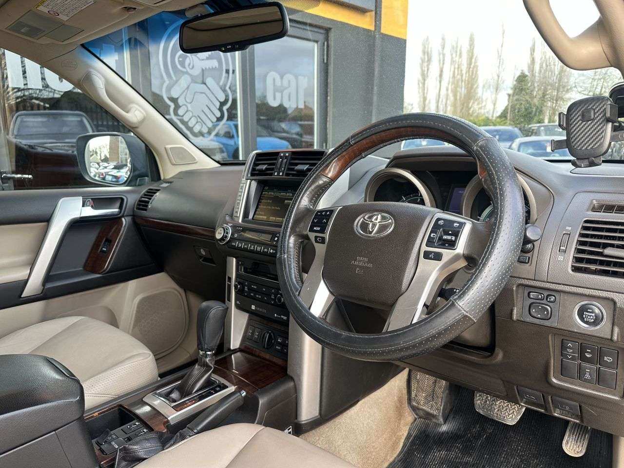 2010 TOYOTA LAND CRUISER 2010 TOYOTA LAND CRUISER