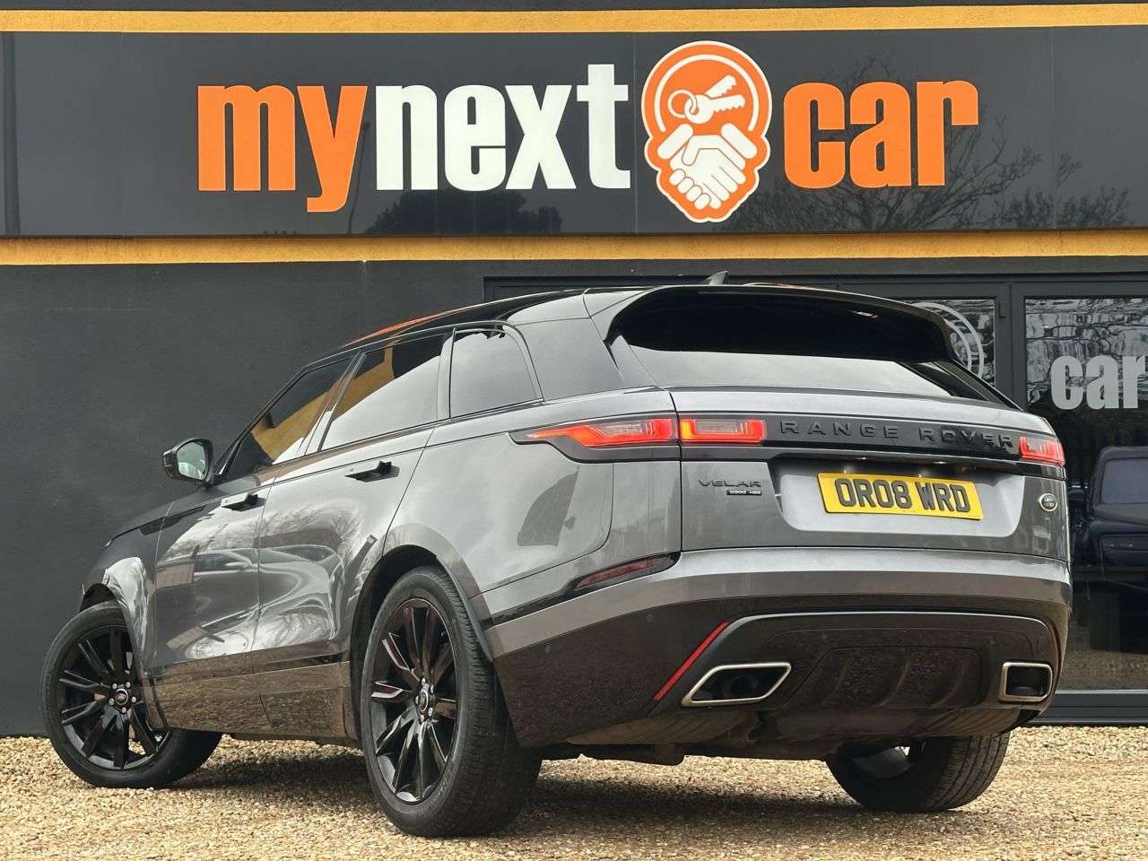 2018 LAND ROVER RANGE ROVER VELAR 2018 LAND ROVER RANGE ROVER VELAR