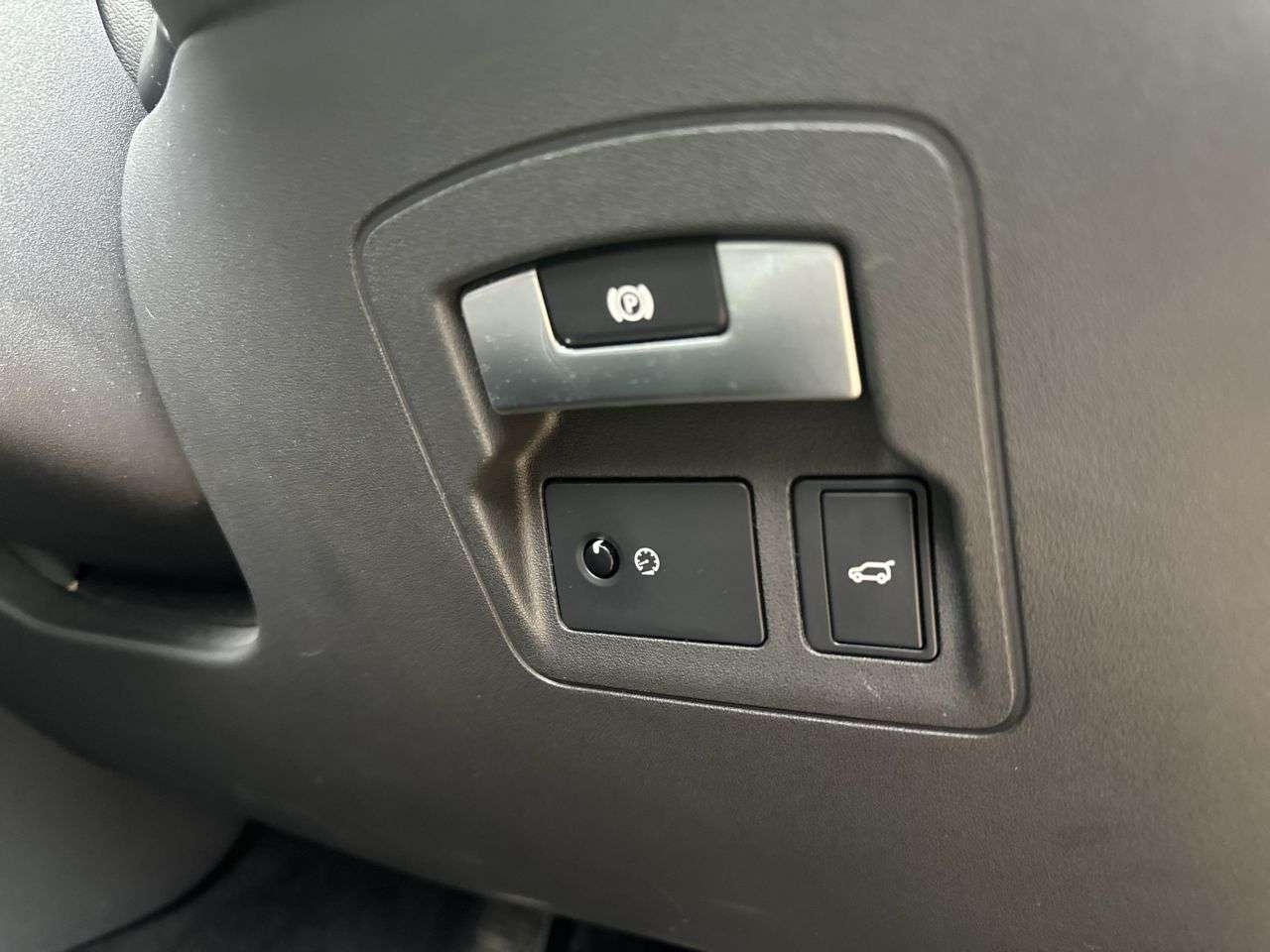 2018 LAND ROVER RANGE ROVER VELAR 2018 LAND ROVER RANGE ROVER VELAR