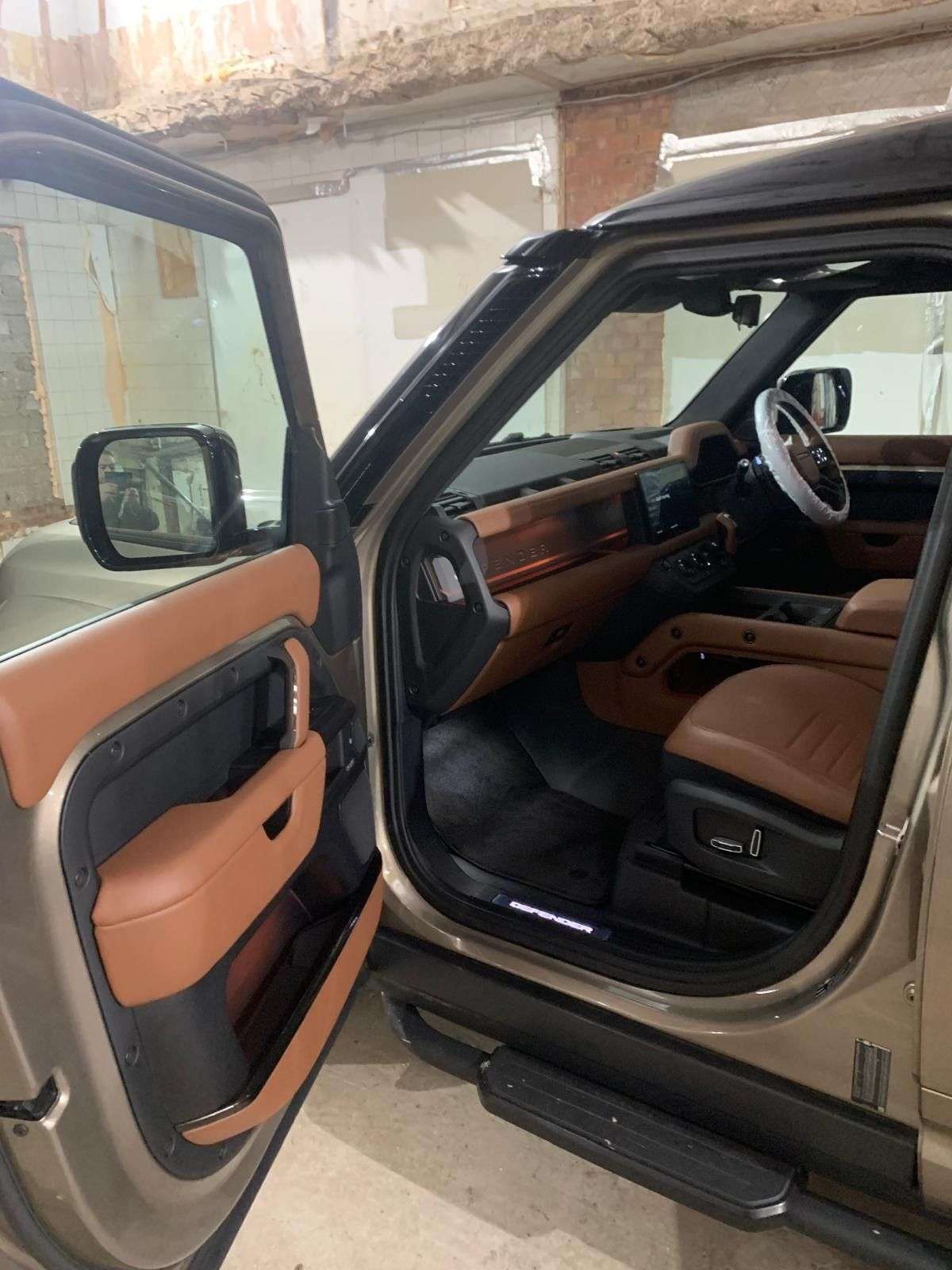 2025 LAND ROVER DEFENDER 2025 LAND ROVER DEFENDER