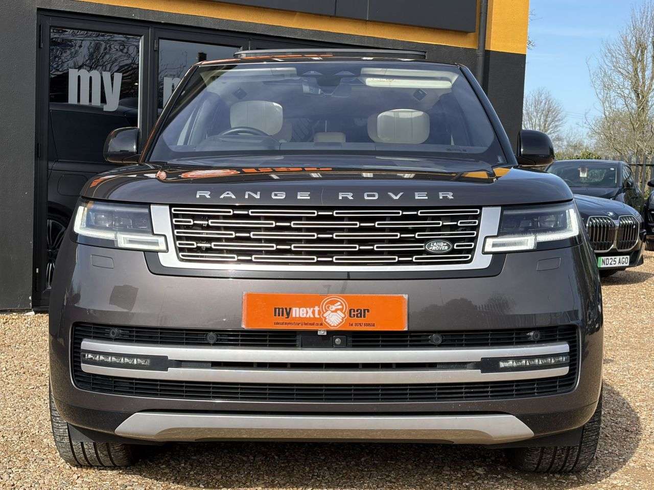 A 2022 LAND ROVER RANGE ROVER 3.0 D350 MHEV Autobiography SUV 5dr Diesel Auto 4WD Euro 6 (s/s) (LWB, 7Sea A 2022 LAND ROVER RANGE ROVER 3.0 D350 MHEV Autobiography SUV 5dr Diesel Auto 4WD Euro 6 (s/s) (LWB, 7Sea