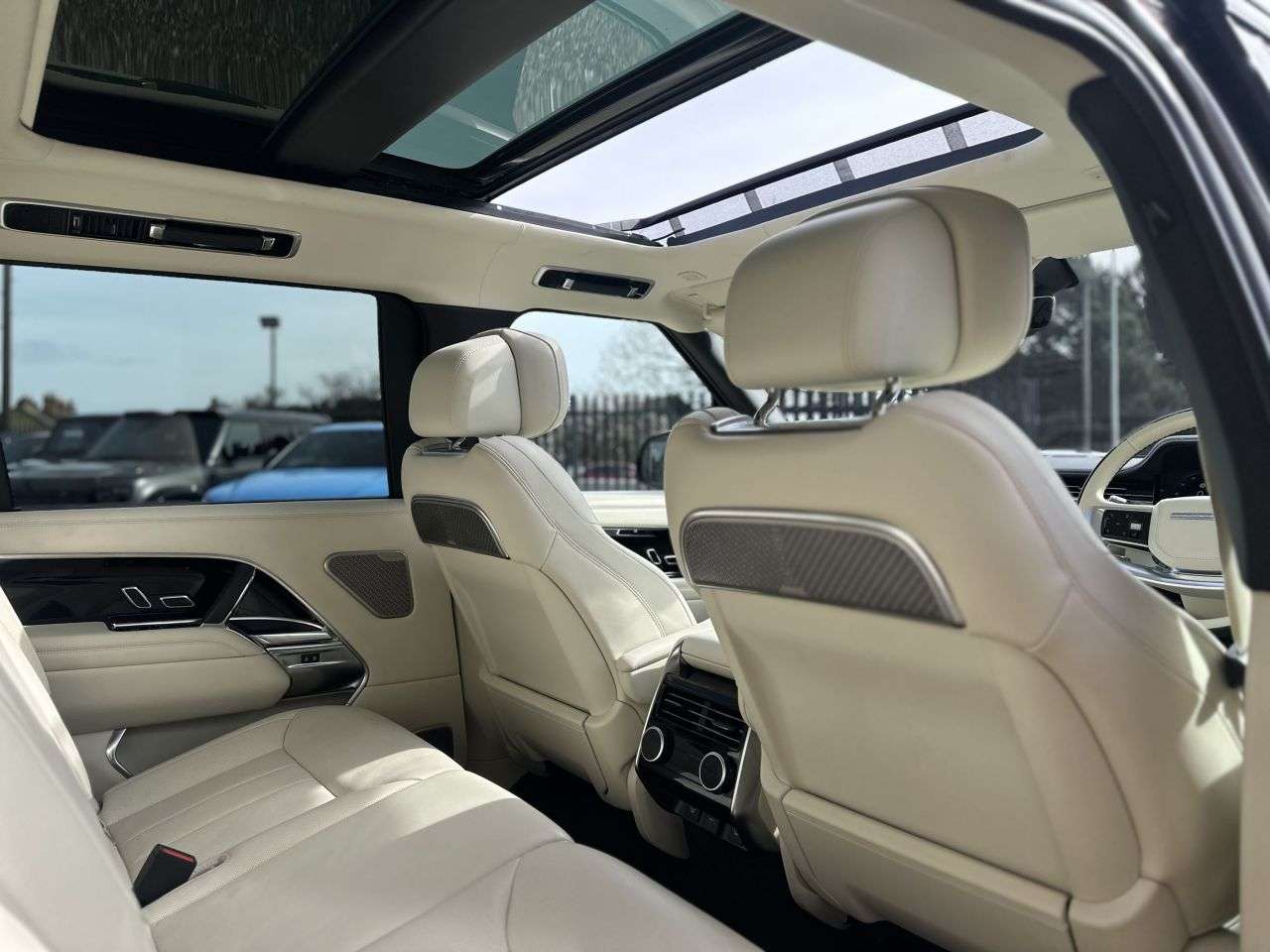 2022 LAND ROVER RANGE ROVER 2022 LAND ROVER RANGE ROVER