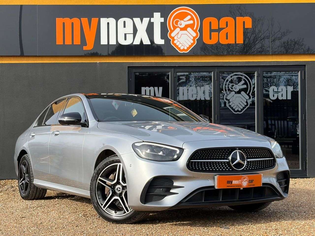 A 2022 MERCEDES-BENZ E-CLASS 2.0 E300de 13.5kWh AMG Line Night Edition (Premium Plus) Saloon 4dr Diesel A 2022 MERCEDES-BENZ E-CLASS 2.0 E300de 13.5kWh AMG Line Night Edition (Premium Plus) Saloon 4dr Diesel