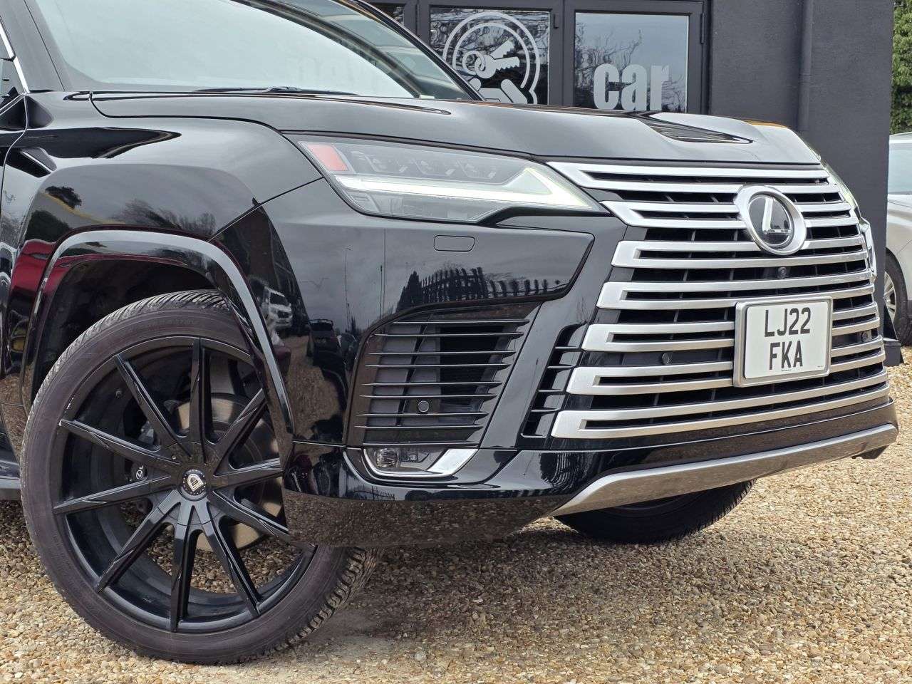 2022 LEXUS LX 2022 LEXUS LX