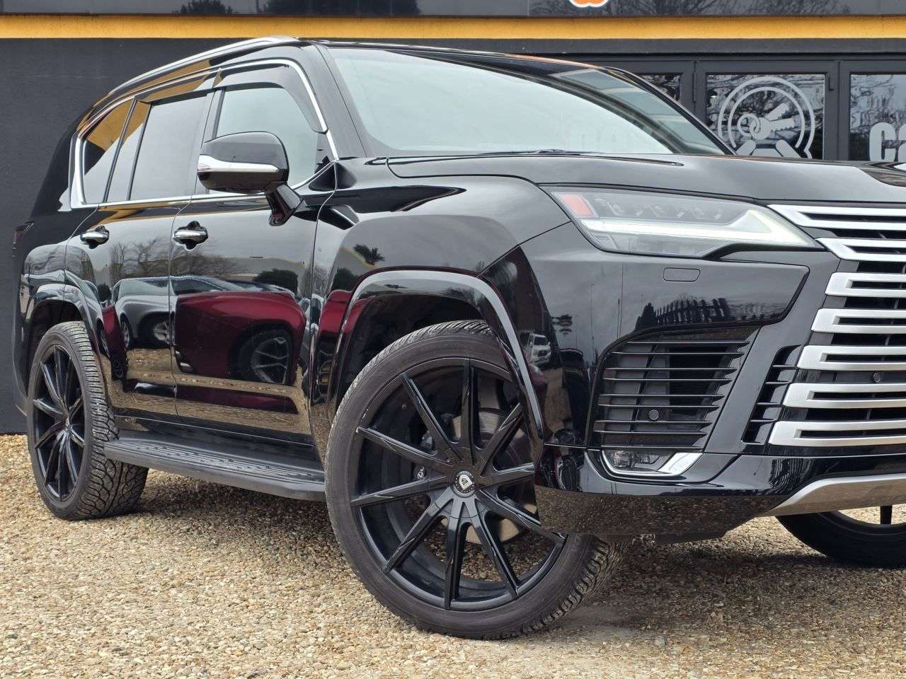 2022 LEXUS LX 2022 LEXUS LX