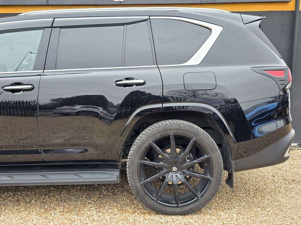 2022 LEXUS LX 2022 LEXUS LX