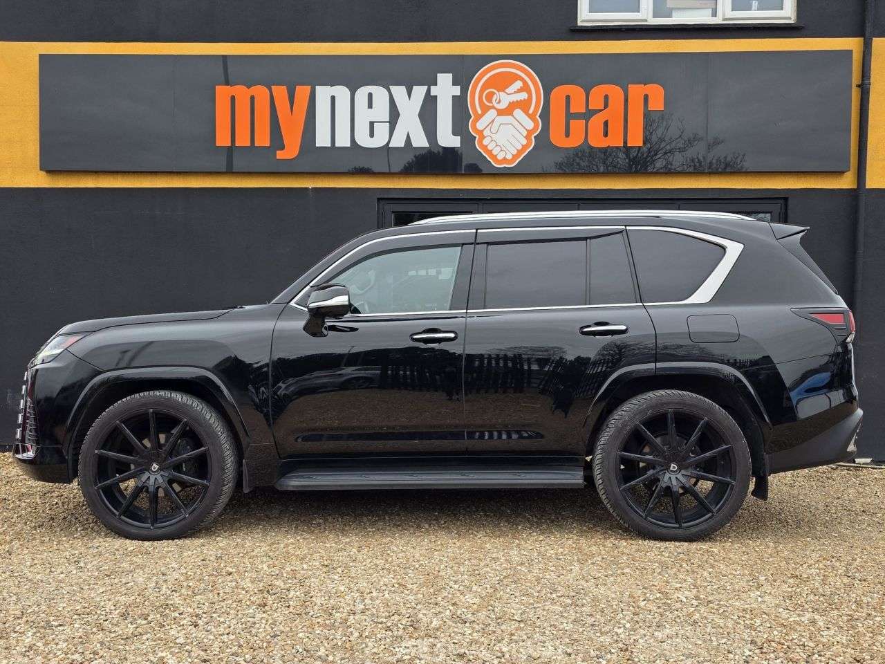 2022 LEXUS LX 2022 LEXUS LX