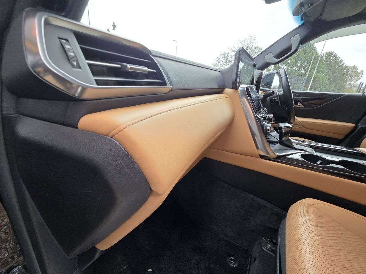 2022 LEXUS LX 2022 LEXUS LX