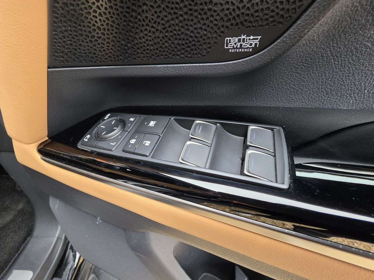 2022 LEXUS LX 2022 LEXUS LX