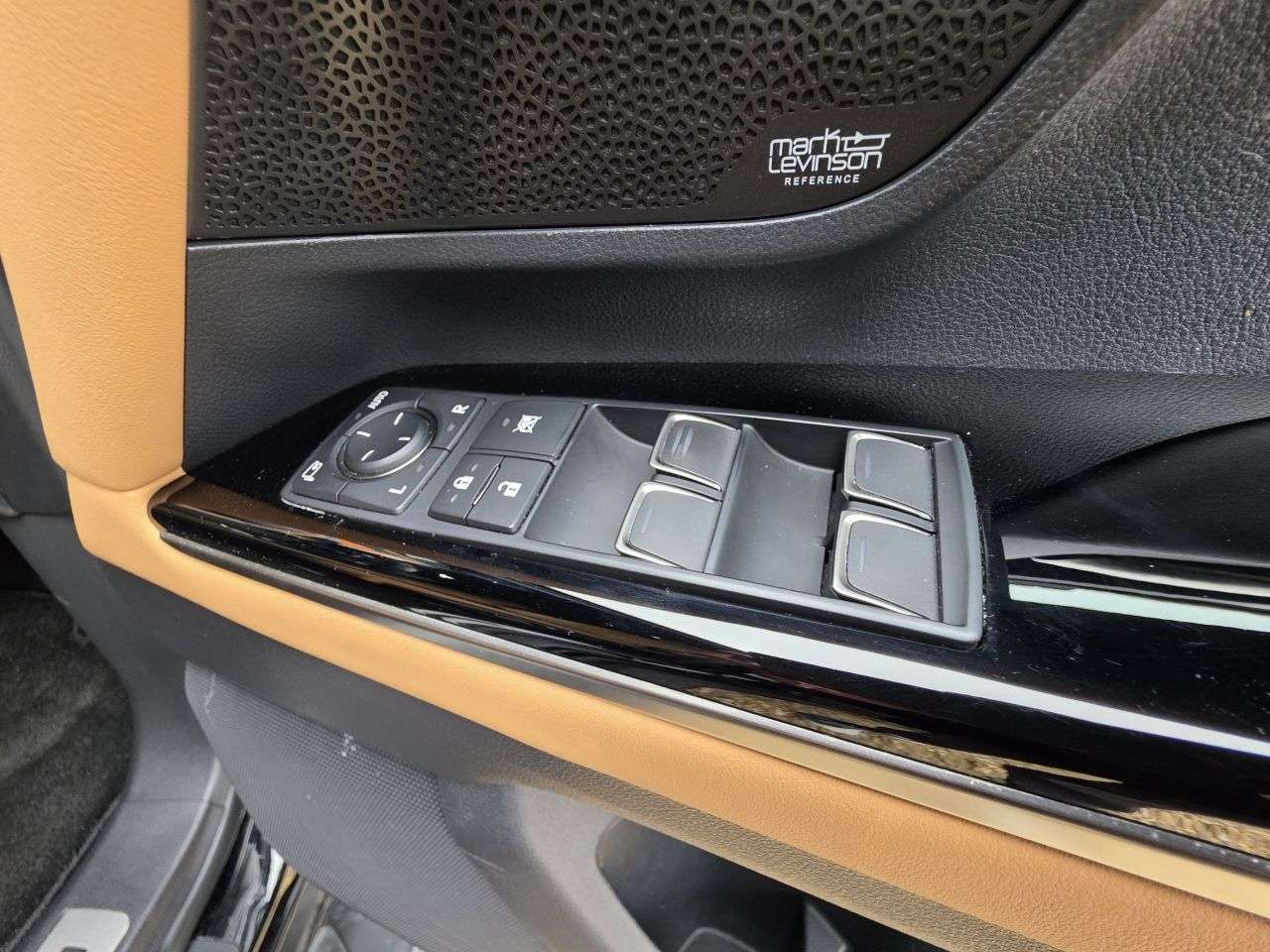 2022 LEXUS LX 2022 LEXUS LX