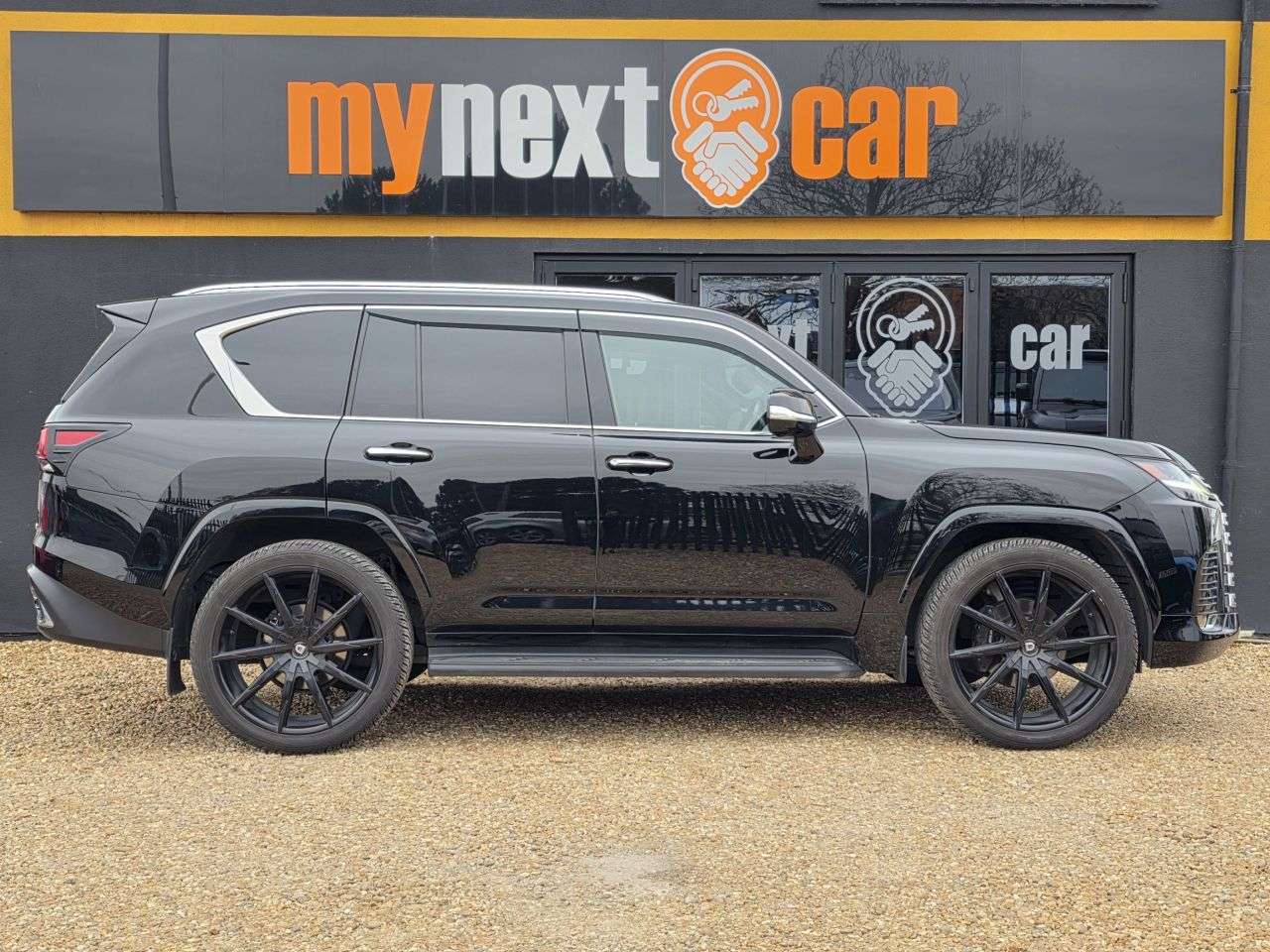 2022 LEXUS LX 2022 LEXUS LX