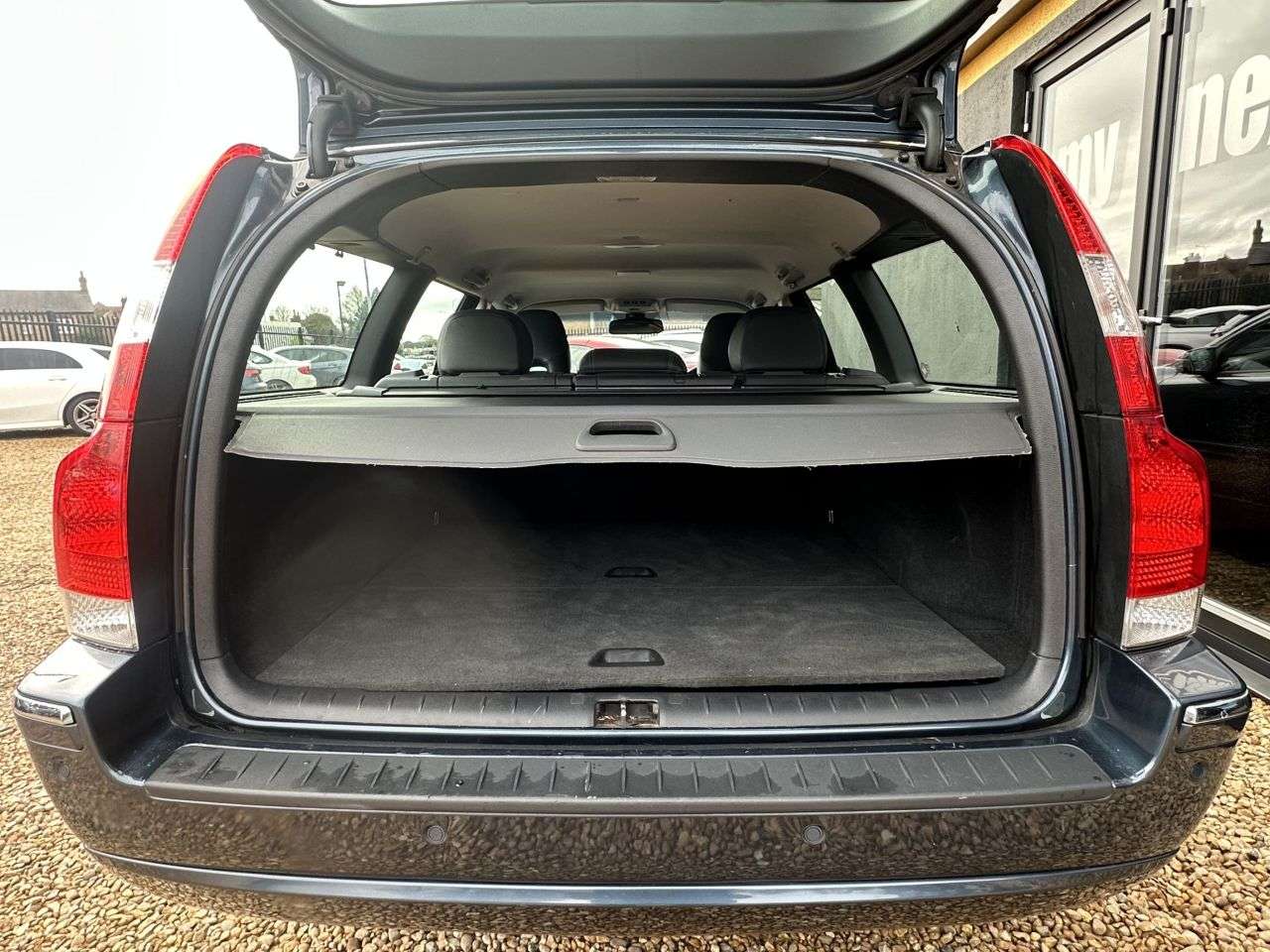 2006 VOLVO V70 2006 VOLVO V70