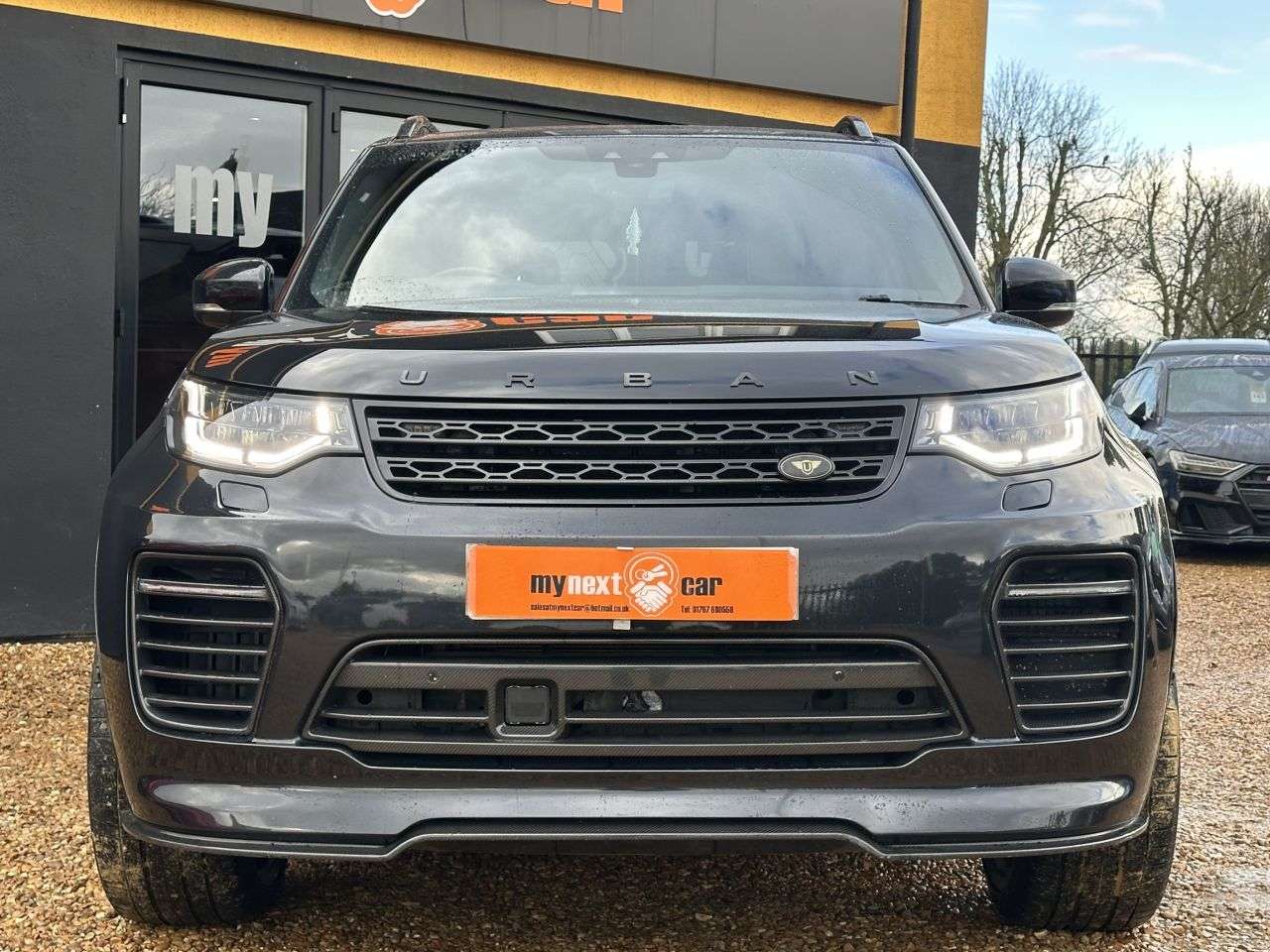 A 2020 LAND ROVER DISCOVERY 3.0 SD V6 HSE SUV 5dr Diesel Auto 4WD Euro 6 (s/s) (306 ps) HUGE SPEC + 23" A 2020 LAND ROVER DISCOVERY 3.0 SD V6 HSE SUV 5dr Diesel Auto 4WD Euro 6 (s/s) (306 ps) HUGE SPEC + 23"