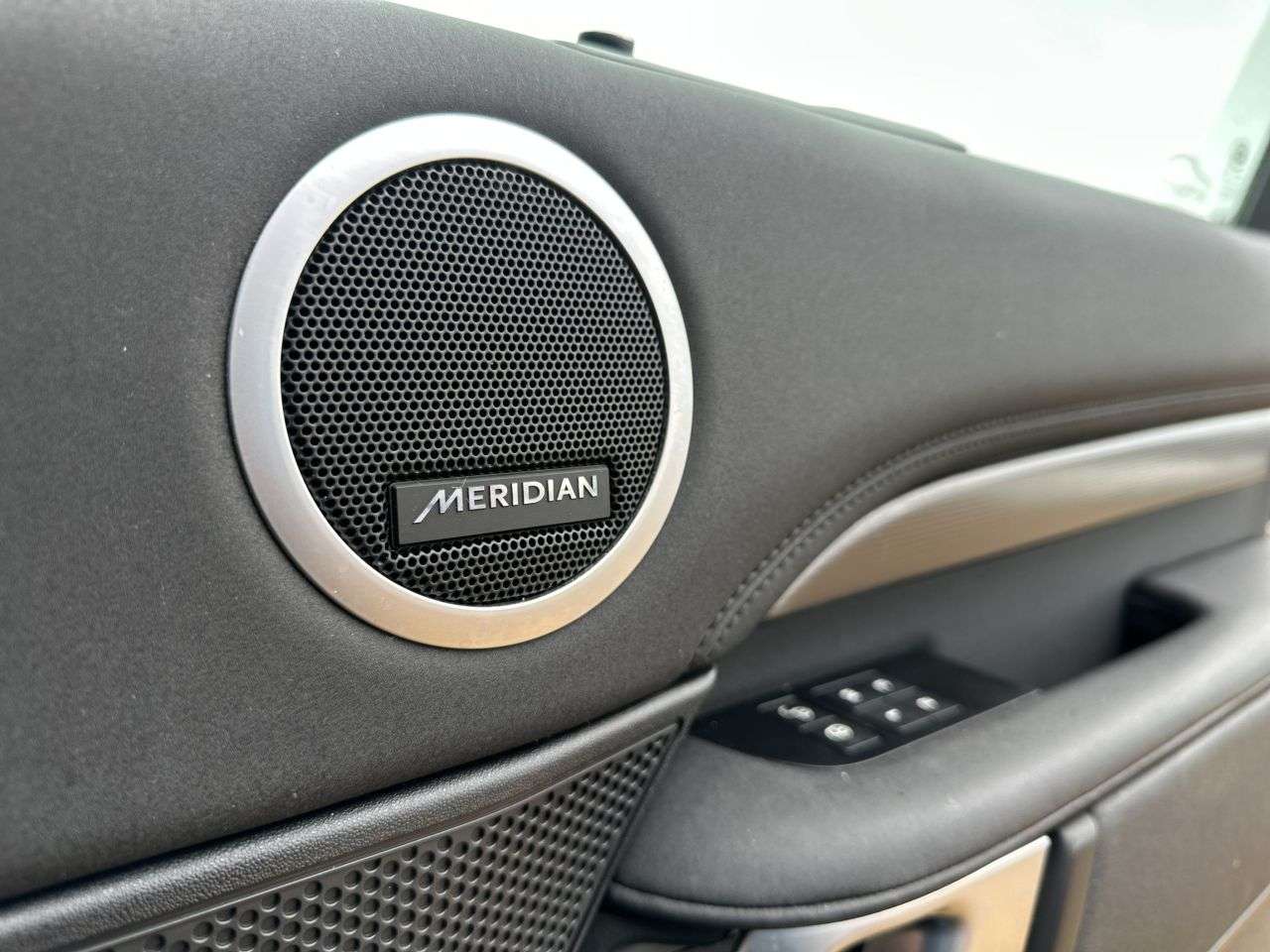 2020 LAND ROVER DISCOVERY 2020 LAND ROVER DISCOVERY