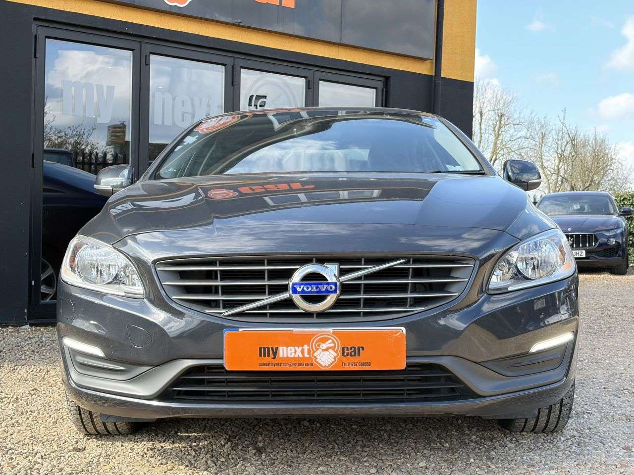 A 2015 VOLVO S60 2.0 D4 SE Saloon 4dr Diesel Manual Euro 6 (s/s) (181 ps) CRUISE CONTROL/ALL A 2015 VOLVO S60 2.0 D4 SE Saloon 4dr Diesel Manual Euro 6 (s/s) (181 ps) CRUISE CONTROL/ALL