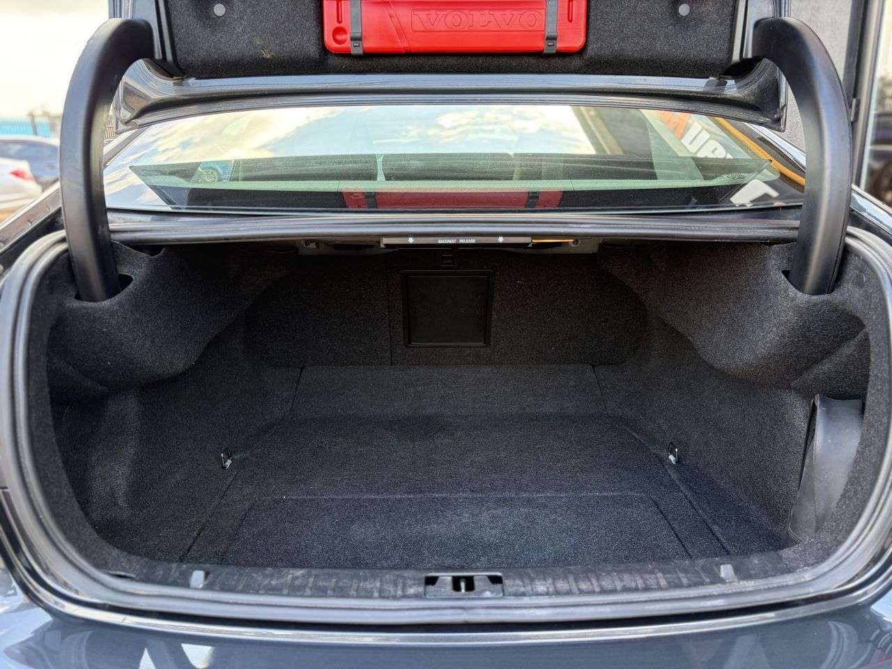 2015 VOLVO S60 2015 VOLVO S60