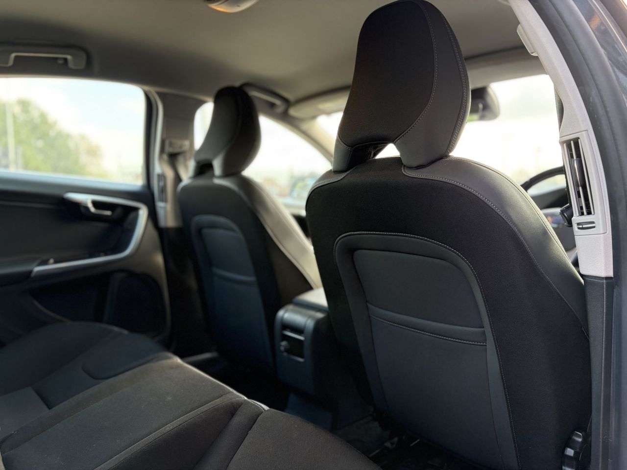 2015 VOLVO S60 2015 VOLVO S60