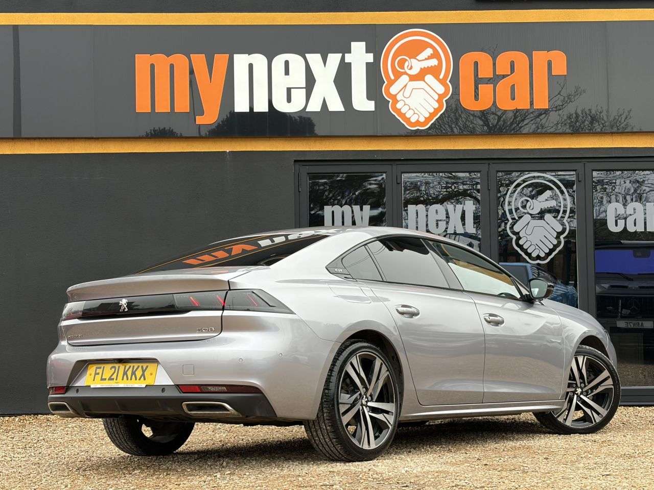 2021 PEUGEOT 508 2021 PEUGEOT 508