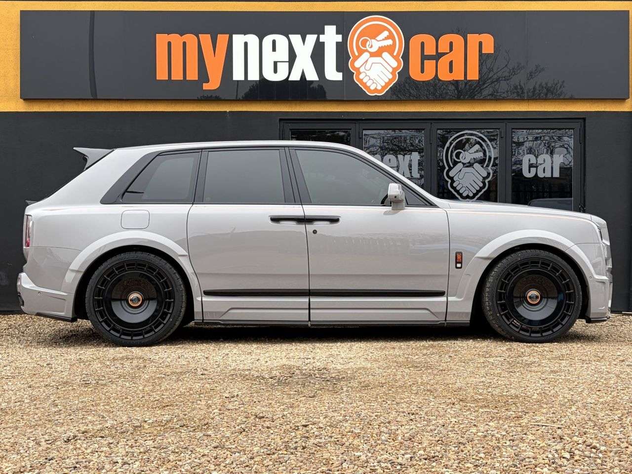 2026 ROLLS-ROYCE CULLINAN SERIES II 2026 ROLLS-ROYCE CULLINAN SERIES II