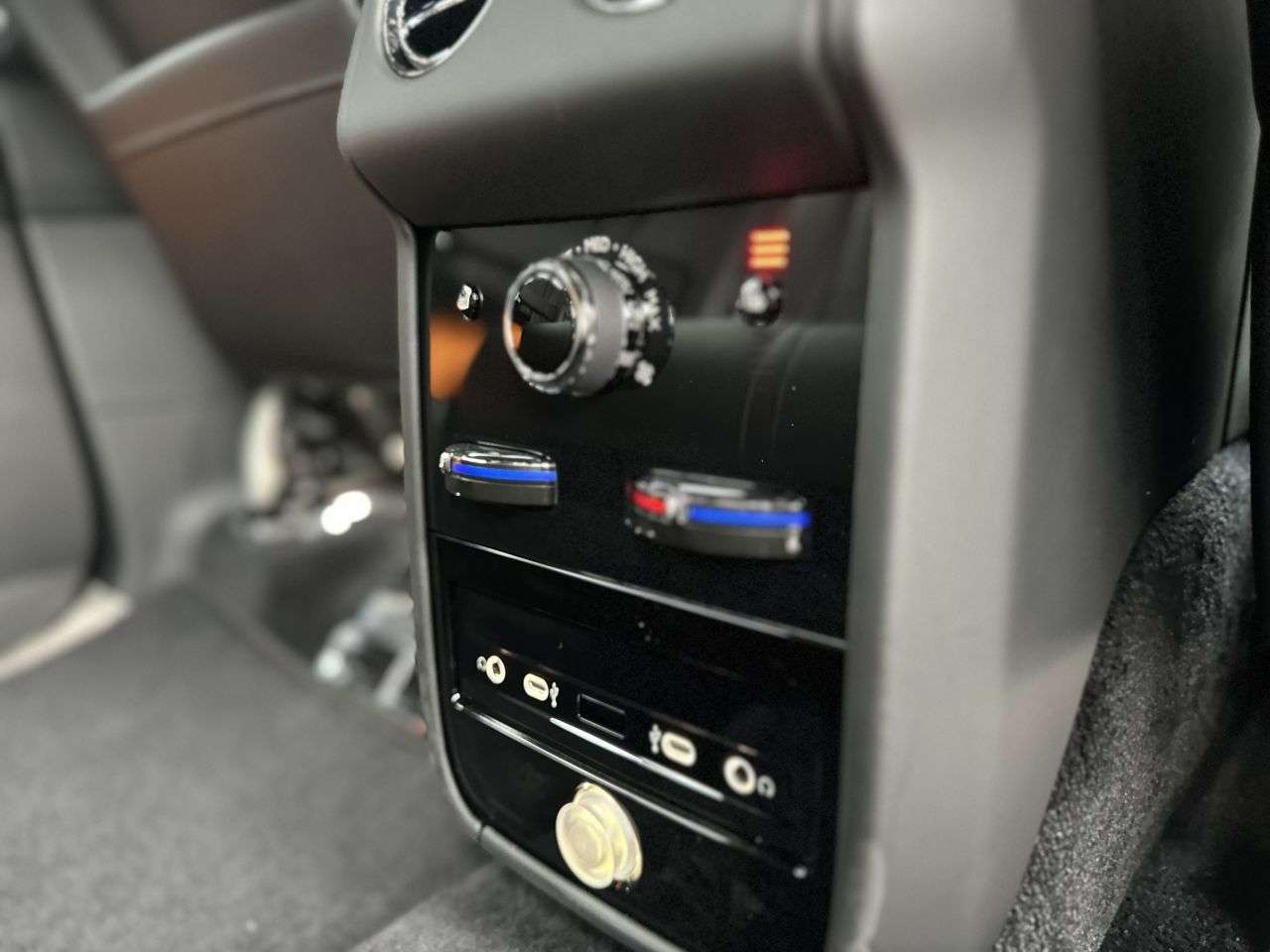 2026 ROLLS-ROYCE CULLINAN SERIES II 2026 ROLLS-ROYCE CULLINAN SERIES II