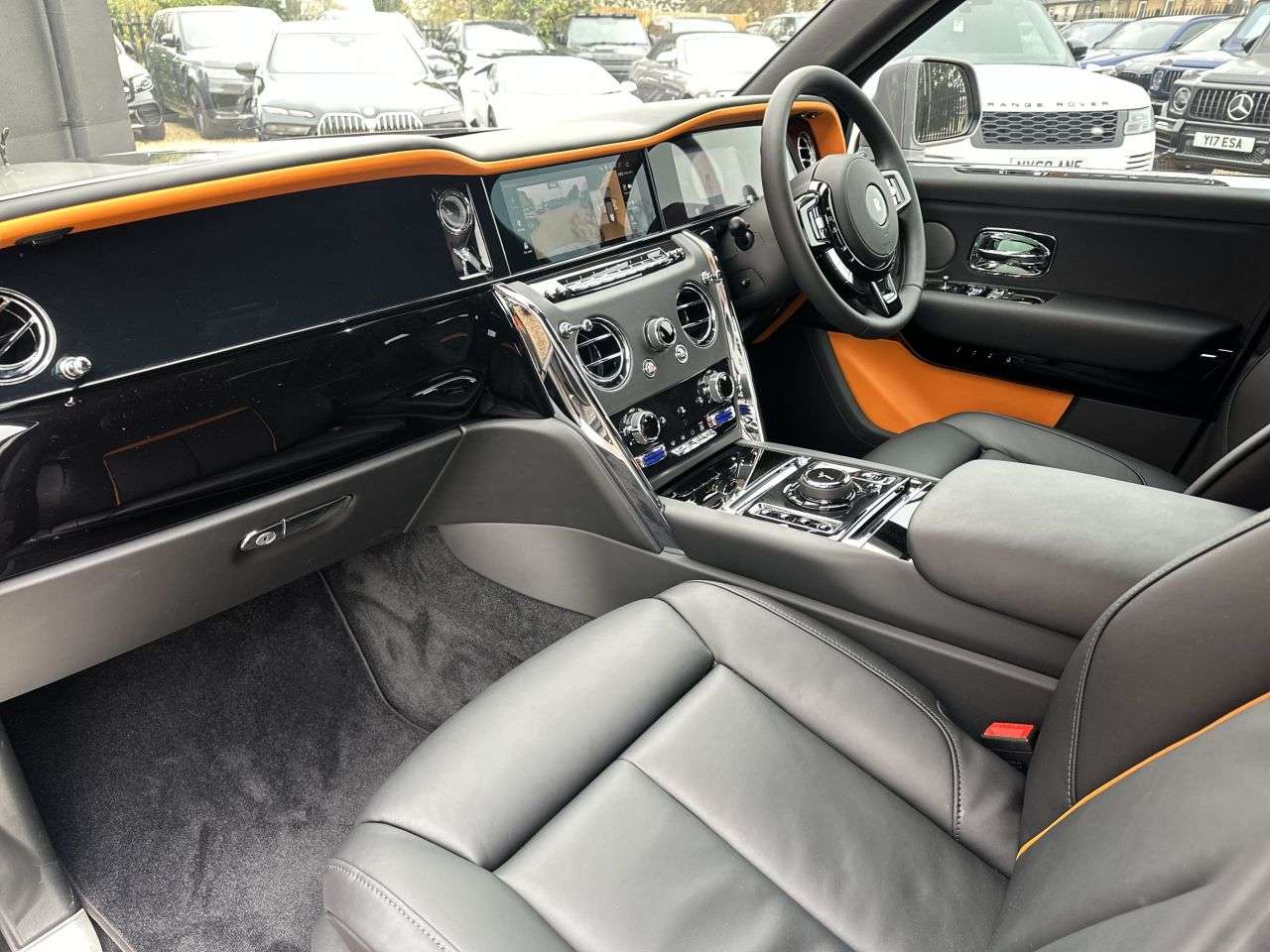 2026 ROLLS-ROYCE CULLINAN SERIES II 2026 ROLLS-ROYCE CULLINAN SERIES II