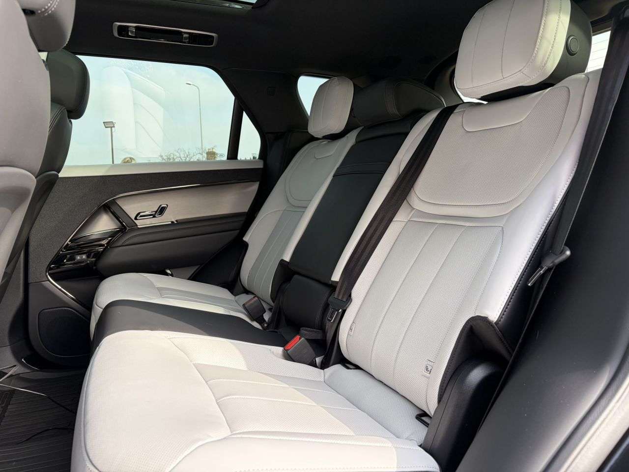 2026 LAND ROVER RANGE ROVER SPORT 2026 LAND ROVER RANGE ROVER SPORT