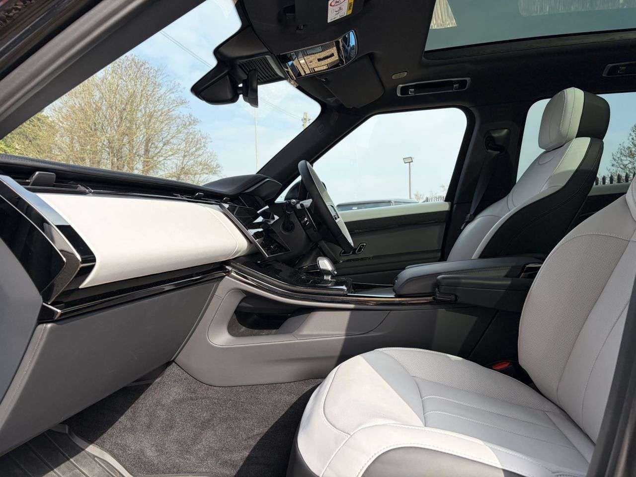 2026 LAND ROVER RANGE ROVER SPORT 2026 LAND ROVER RANGE ROVER SPORT