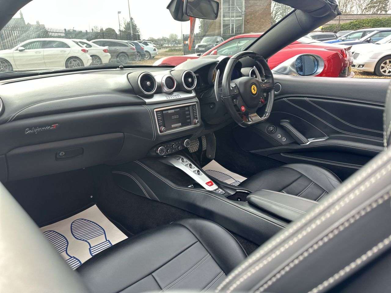 2017 FERRARI CALIFORNIA 2017 FERRARI CALIFORNIA